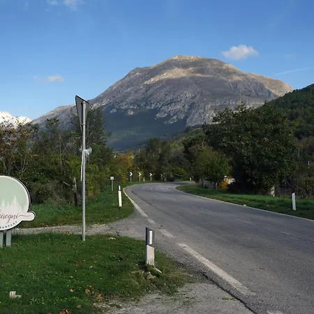 Arco Dei Sogni Bed and Breakfast *